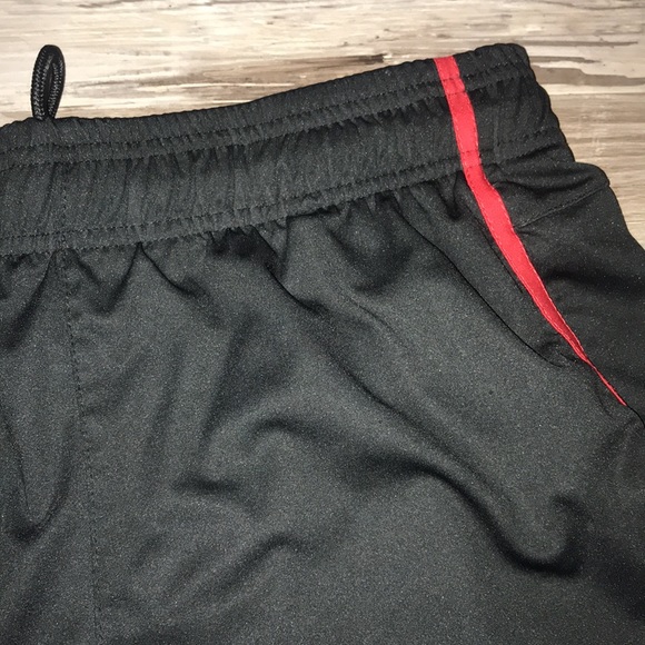 NBA black and red shorts size large - Picture 3 of 11